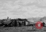 Standbild 40th Division Luzon Philippinen, 1945, aus Sekunde 62 historischem Filmmaterial Videoclip 65675077023