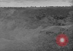 Standbild amerikanische Soldaten Mindanao Philippinen, 1945, aus Sekunde 36 historischem Filmmaterial Videoclip 65675077039