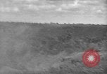 Standbild amerikanische Soldaten Mindanao Philippinen, 1945, aus Sekunde 40 historischem Filmmaterial Videoclip 65675077039