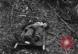 Standbild amerikanische Soldaten Mindanao Philippinen, 1945, aus Sekunde 47 historischem Filmmaterial Videoclip 65675077039