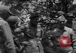 Standbild Offiziere Luzon Philippinen, 1945, aus Sekunde 28 historischem Filmmaterial Videoclip 65675077040