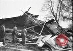 Standbild zerstörten Güterwagen Horn Lake Mississippi USA, 1941, aus Sekunde 25 historischem Filmmaterial Videoclip 65675077056