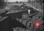 Standbild zerstörten Güterwagen Horn Lake Mississippi USA, 1941, aus Sekunde 42 historischem Filmmaterial Videoclip 65675077056