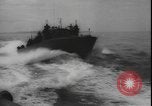 Standbild motor Torpedoboote Panama Canal, 1943, aus Sekunde 38 historischem Filmmaterial Videoclip 65675077070