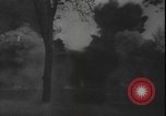 Image Des réfugiés français et belges fuient les bombardements France, 1940, de la seconde 14 séquences d'archives historiques vidéo 65675077087