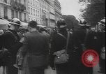 Image Des réfugiés français et belges fuient les bombardements France, 1940, de la seconde 62 séquences d'archives historiques vidéo 65675077087
