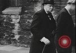 Image La famille royale à l'abbaye de Westminster Royaume-Uni, 1940, de la seconde 14 séquences d'archives historiques vidéo 65675077088