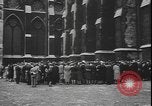 Image La famille royale à l'abbaye de Westminster Royaume-Uni, 1940, de la seconde 17 séquences d'archives historiques vidéo 65675077088