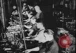 Image La famille royale à l'abbaye de Westminster Royaume-Uni, 1940, de la seconde 34 séquences d'archives historiques vidéo 65675077088