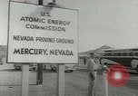 Standbild Atombombe testen Nevada United States USA, 1953, aus Sekunde 18 historischem Filmmaterial Videoclip 65675077104