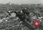 Image crash d'avion de transport militaire Alvarado California USA, 1953, de la seconde 21 séquences d'archives historiques vidéo 65675077111