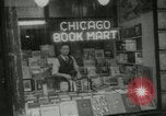 Image Book Store Pabel propriétaire visages déportation Chicago Illinois USA, 1953, de la seconde 4 séquences d'archives historiques vidéo 65675077114