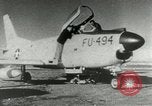 Immagine di Sabre jet United States USA, 1953, secondo 7 filmato di repertorio 65675077117