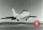 Immagine di Sabre jet United States USA, 1953, secondo 15 filmato di repertorio 65675077117