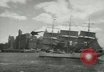 Immagine di Norwegian nave a vela New York United States USA, 1957, secondo 25 filmato di repertorio 65675077119