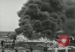 Immagine di Terzo fuoco annuale capo conferenza in acciaio Long Island New York USA, 1957, secondo 5 filmato di repertorio 65675077120