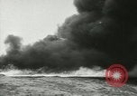 Immagine di Terzo fuoco annuale capo conferenza in acciaio Long Island New York USA, 1957, secondo 13 filmato di repertorio 65675077120