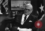 Immagine di Ira Eaker United States USA, 1960, secondo 40 filmato di repertorio 65675077143