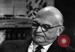 Standbild Ira Eaker United States USA, 1960, aus Sekunde 27 historischem Filmmaterial Videoclip 65675077145