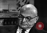 Standbild Ira Eaker United States USA, 1960, aus Sekunde 32 historischem Filmmaterial Videoclip 65675077145