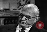 Standbild Ira Eaker United States USA, 1960, aus Sekunde 53 historischem Filmmaterial Videoclip 65675077145
