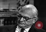 Standbild Ira Eaker United States USA, 1960, aus Sekunde 62 historischem Filmmaterial Videoclip 65675077145