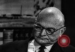 Standbild Ira Eaker United States USA, 1960, aus Sekunde 1 historischem Filmmaterial Videoclip 65675077146
