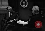 Standbild Ira Eaker United States USA, 1960, aus Sekunde 14 historischem Filmmaterial Videoclip 65675077146