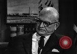 Standbild Ira Eaker United States USA, 1960, aus Sekunde 36 historischem Filmmaterial Videoclip 65675077146