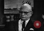 Standbild Ira Eaker United States USA, 1960, aus Sekunde 44 historischem Filmmaterial Videoclip 65675077146