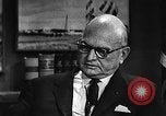 Standbild Ira Eaker United States USA, 1960, aus Sekunde 58 historischem Filmmaterial Videoclip 65675077146