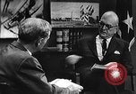 Standbild Ira Eaker United States USA, 1960, aus Sekunde 46 historischem Filmmaterial Videoclip 65675077148