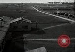 Image troisième centre d'instruction de l'Aviation Issoudun France, 1918, de la seconde 55 séquences d'archives historiques vidéo 65675077153