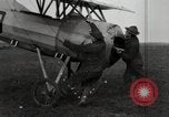 Standbild Dritten Anweisung Aviation Center Issoudun Frankreich, 1918, aus Sekunde 56 historischem Filmmaterial Videoclip 65675077156