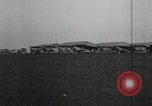 Image troisième centre d'instruction de l'Aviation Issoudun France, 1918, de la seconde 3 séquences d'archives historiques vidéo 65675077157