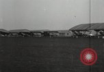 Image troisième centre d'instruction de l'Aviation Issoudun France, 1918, de la seconde 9 séquences d'archives historiques vidéo 65675077157
