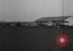 Image troisième centre d'instruction de l'Aviation Issoudun France, 1918, de la seconde 11 séquences d'archives historiques vidéo 65675077157
