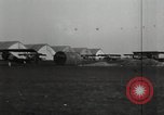 Image troisième centre d'instruction de l'Aviation Issoudun France, 1918, de la seconde 22 séquences d'archives historiques vidéo 65675077157