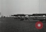 Image troisième centre d'instruction de l'Aviation Issoudun France, 1918, de la seconde 33 séquences d'archives historiques vidéo 65675077157