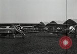 Image troisième centre d'instruction de l'Aviation Issoudun France, 1918, de la seconde 41 séquences d'archives historiques vidéo 65675077157
