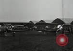 Image troisième centre d'instruction de l'Aviation Issoudun France, 1918, de la seconde 42 séquences d'archives historiques vidéo 65675077157