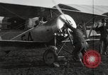 Image troisième centre d'instruction de l'Aviation Issoudun France, 1918, de la seconde 48 séquences d'archives historiques vidéo 65675077157