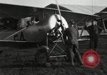 Image troisième centre d'instruction de l'Aviation Issoudun France, 1918, de la seconde 58 séquences d'archives historiques vidéo 65675077157