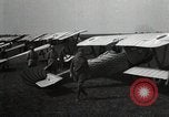 Standbild Dritten Anweisung Aviation Center Issoudun Frankreich, 1918, aus Sekunde 7 historischem Filmmaterial Videoclip 65675077167