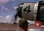 Image Force aérienne des États-Unis Vietnam, 1965, de la seconde 16 séquences d'archives historiques vidéo 65675077190