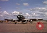 Image Force aérienne des États-Unis Vietnam, 1965, de la seconde 26 séquences d'archives historiques vidéo 65675077190