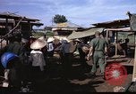 Immagine di United States Air Force personale Il Vietnam, 1965, secondo 26 filmato di repertorio 65675077197