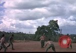 Image le personnel de la Force aérienne des États-Unis Vietnam, 1965, de la seconde 46 séquences d'archives historiques vidéo 65675077198
