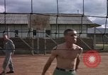 Image le personnel de la Force aérienne des États-Unis Vietnam, 1965, de la seconde 58 séquences d'archives historiques vidéo 65675077198