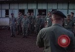 Image le personnel de la Force aérienne des États-Unis Vietnam, 1965, de la seconde 12 séquences d'archives historiques vidéo 65675077205